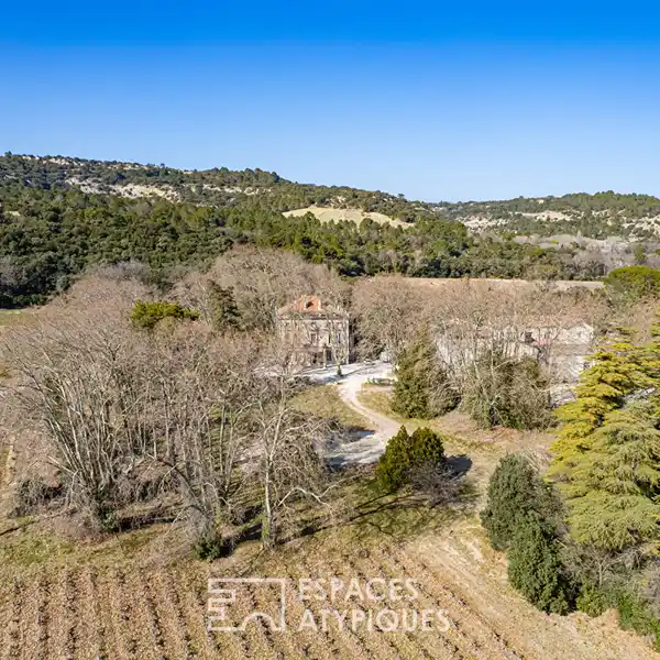 CHARACTER-RICH RHONE VALLEY CASTLE