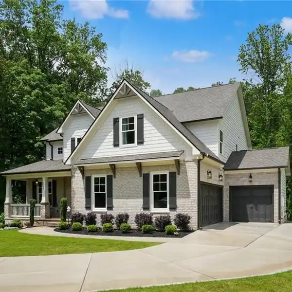 NEWLY CONSTRUCTED STUNNER IN IDEAL EAST COBB LOCATION