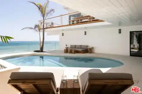 Mid-century Gem on Exclusive Escondido Beach
