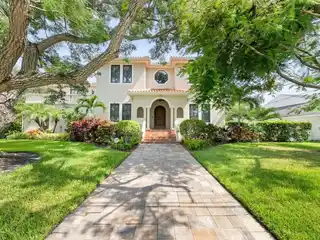 Stunning Davis Islands Estate