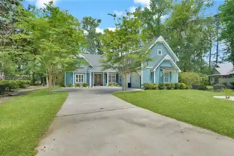 Custom Home in the Heart of Rose Hill