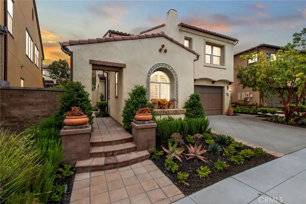 Comfort and Luxury with Community Charm
