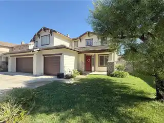 Gorgeous Home in Legacy at Bryant Ranch