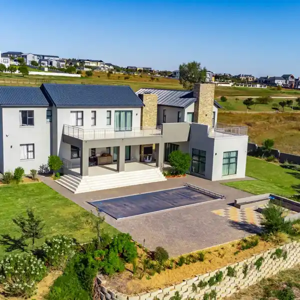 IMPRESSIVE HOME EXUDING ELEGANCE AND SOPHISTICATION