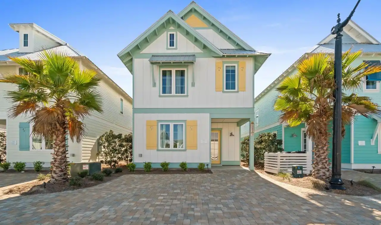 Splendid Beach House