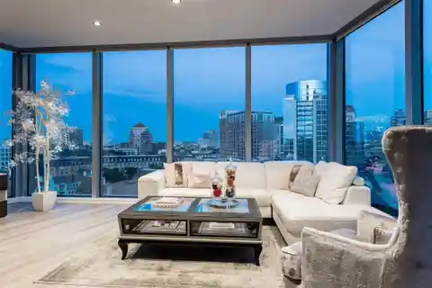 Luxury High Rise Living