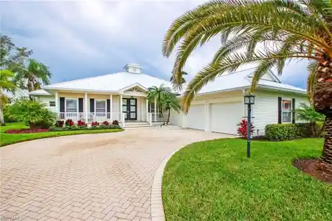 Exquisite Coastal Retreat in South Fort Myers