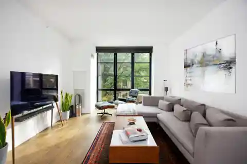 Two Bedroom Chelsea Refuge