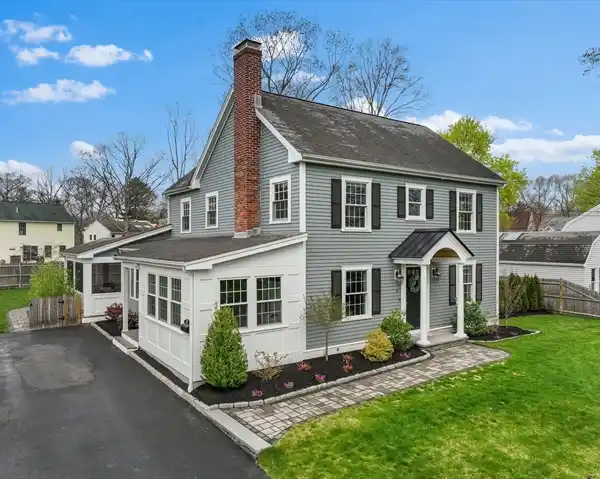BEAUTIFULLY RENOVATED COLONIAL IN PRIME NATICK NEIGHBORHOOD