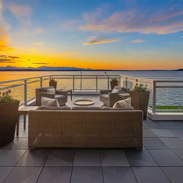 COASTAL LUXURY REDEFINED