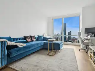 South-facing Apartment in an Amenity-rich Building