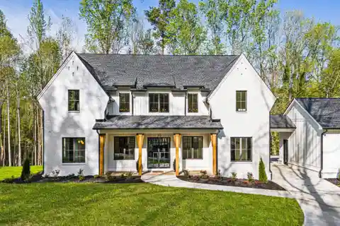 New Luxury Home on 3+ Gated Acres