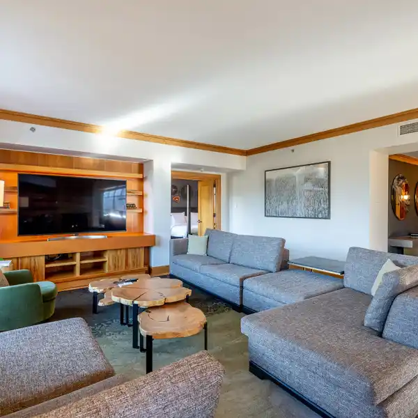 FOUR SEASONS RESORT PRESIDENTIAL SUITE