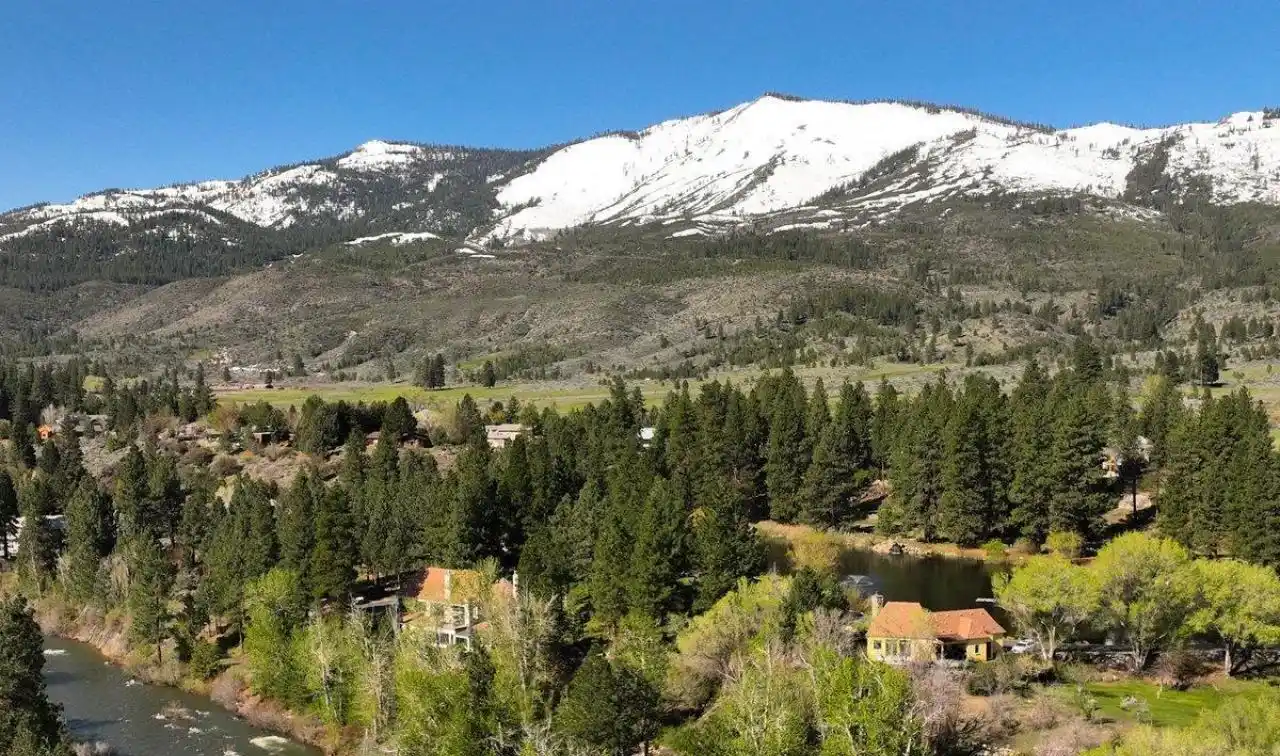 Private 25-acre Refuge in Northern Nevada