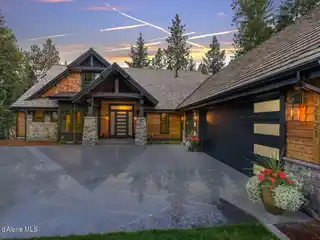 The Lakeview Ridge in Bennett Estates