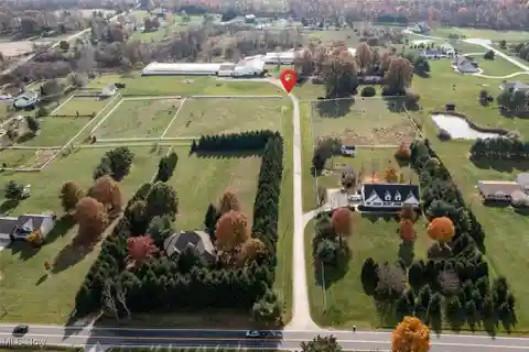 Great 22-plus-acre Horse Property