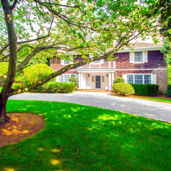 RECENTLY RENOVATED SEVEN BEDROOM TRADITIONAL HOME FOR RENT