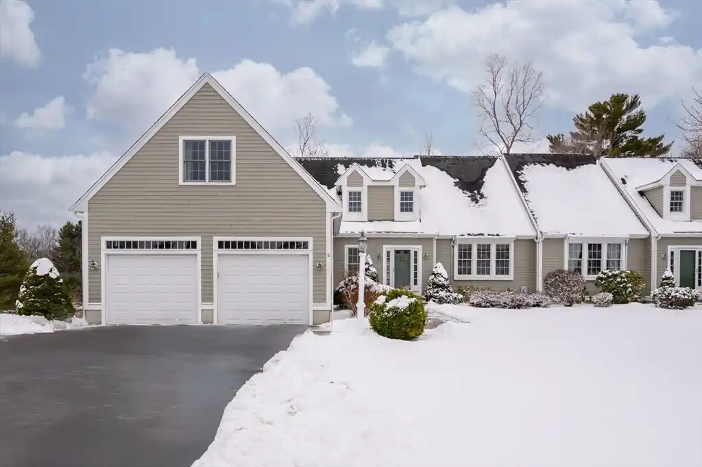 Meticulously Maintained Home in Doctors Hills