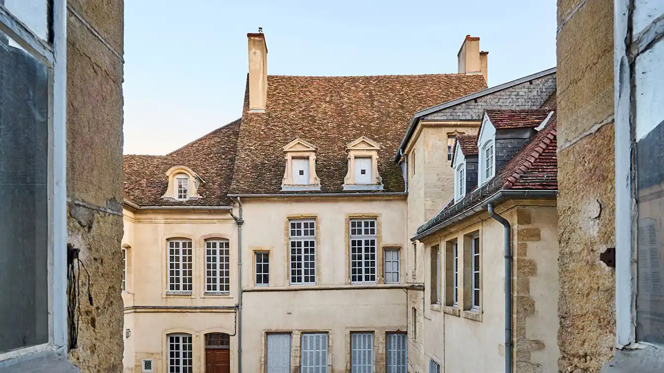Create Your Masterpiece in the Heart of Dijon