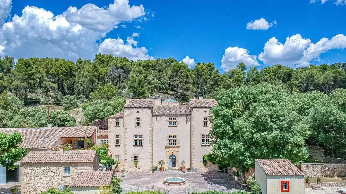 16th Century Renaissance Chateau and Dependencie