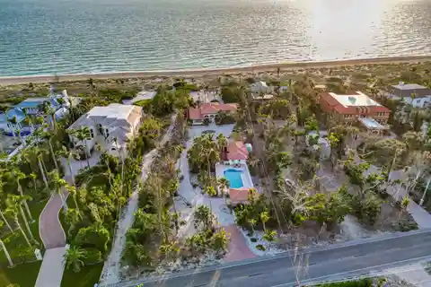 Helemakai - Gorgeous Coastal Sanctuary