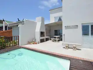 Breathtaking Beachfront Retreat