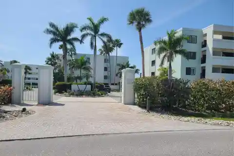 Exquisite Condo in Gated Sea Oats