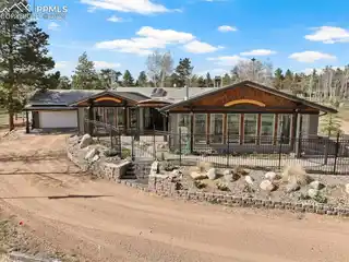 Exceptional Estate on Nearly 17 Acres