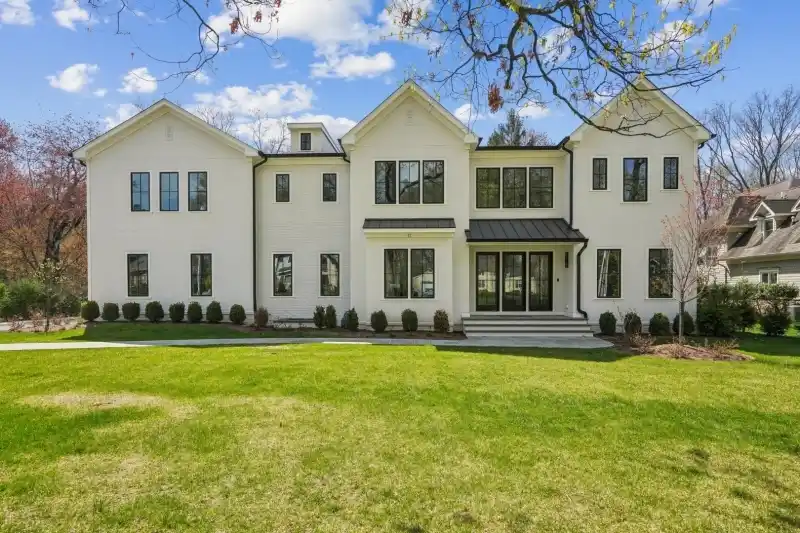Classic Sophistication Embracing Contemporary Luxury