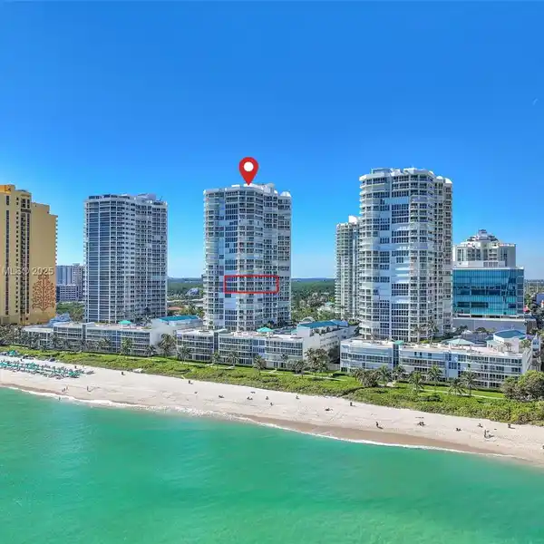 RARE OPPORTUNITY IN SUNNY ISLES BEACH