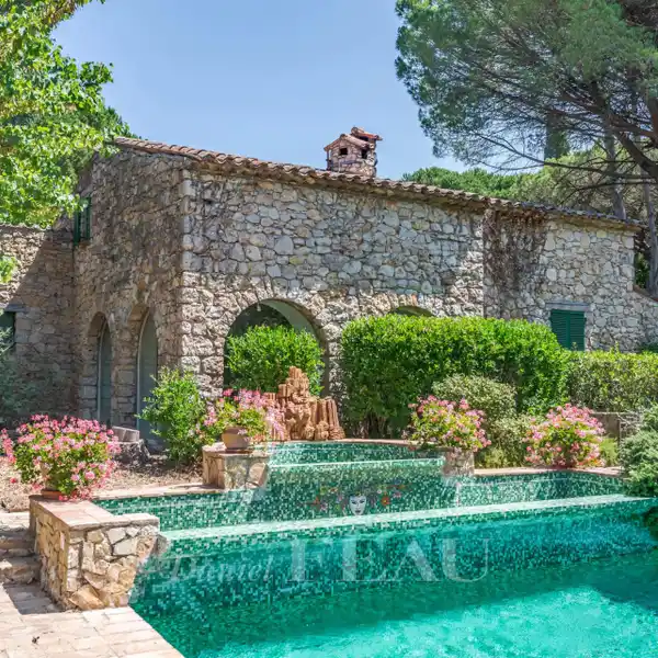 PEACEFUL COMPOUND OF FIVE STONE BUILDINGS