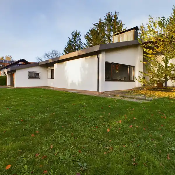 SPACIOUS PROPERTY WITH SPACE FOR YOUR LIVING DREAMS