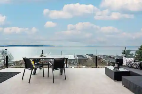 Spectacular Ocean Views