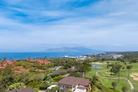 Spectacular Makalii Condo