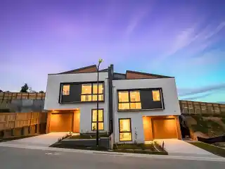 New Modern Parkside Home