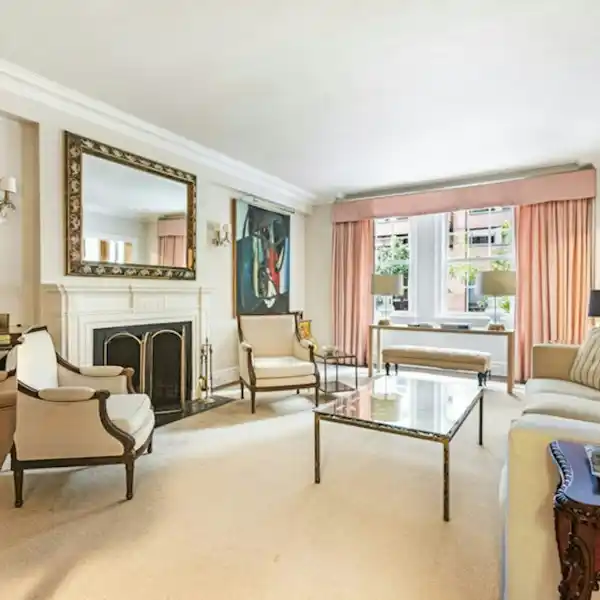 SERENE OASIS IN A LOVELY PRE-WAR COOP