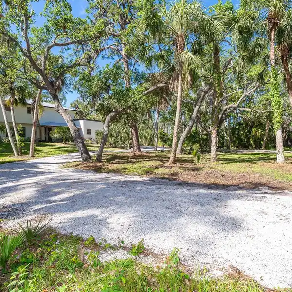FULLY RENOVATED STYLISH HOME