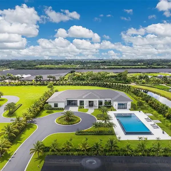 BUILD YOUR CUSTOM DREAM HOME ON 4.574 ACRES