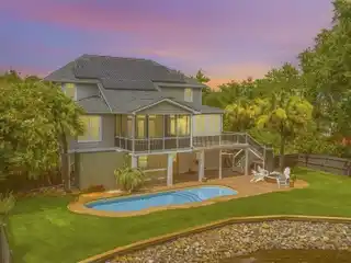 Turnkey Home in Sought-After Seaside Estates