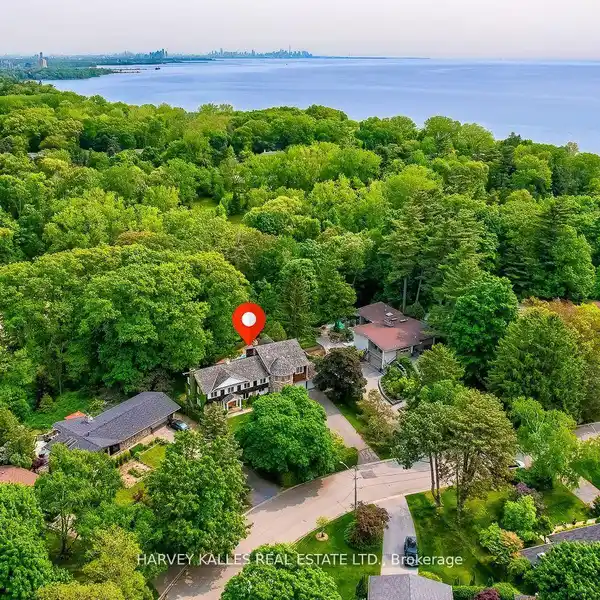 EXCEPTIONAL MULTI-GENERATIONAL HOME