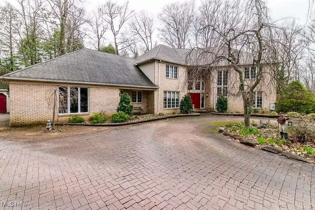 9.5 Acres - Great Opportunity