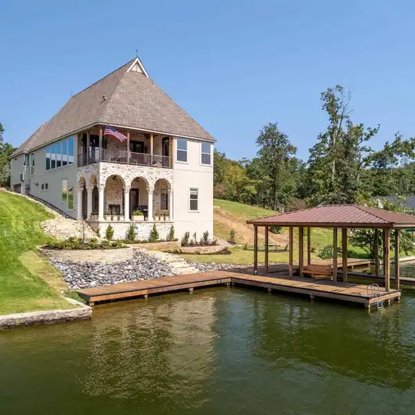 REMODELED LAKEFRONT RETREAT WITH NEW DOCK