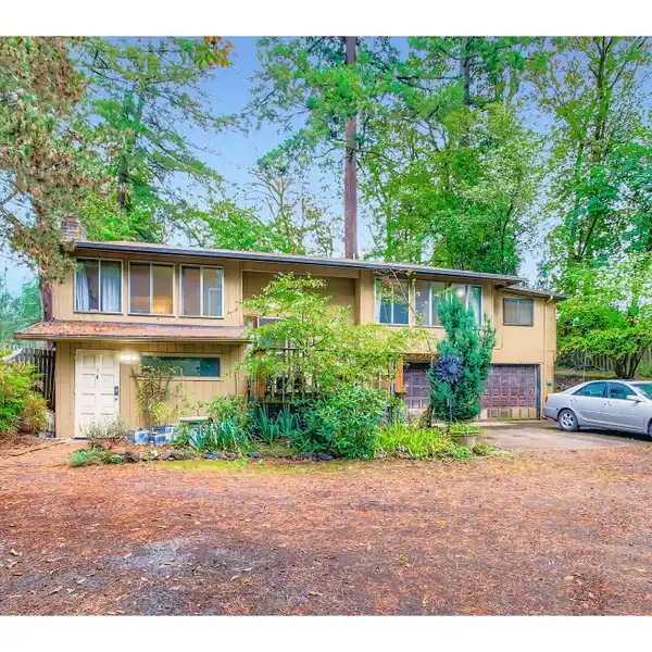 GREAT POTENTIAL ON OVER AN ACRE