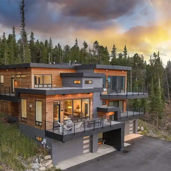 MOUNTAIN MODERN MASTERPIECE