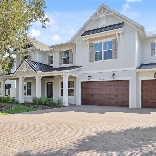 LUXURIOUS NEW CONSTRUCTION IN THE HEART OF SOUTH TAMPA