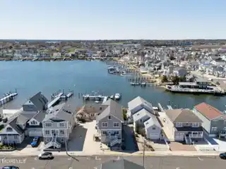 Beautiful Furnished Waterfront Home
