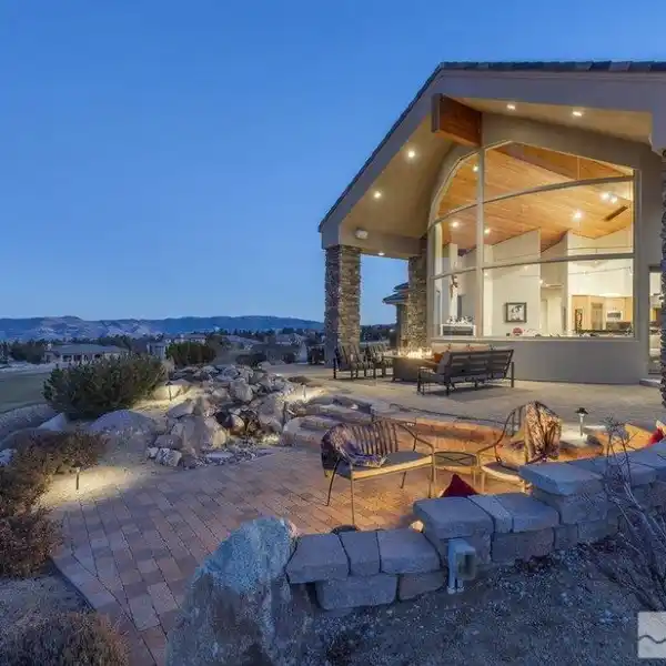 METICULOUSLY DESIGNED ONE-OF-A-KIND CUSTOM HOME