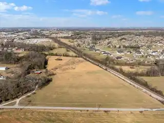 Expansive Versatile Property