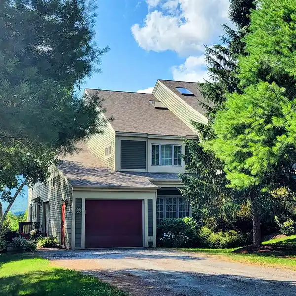 LUXURIOUS TOPNOTCH RESORT HOME