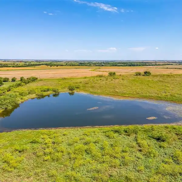 IMPRESSIVE 77 ACRE HIDDEN GEM